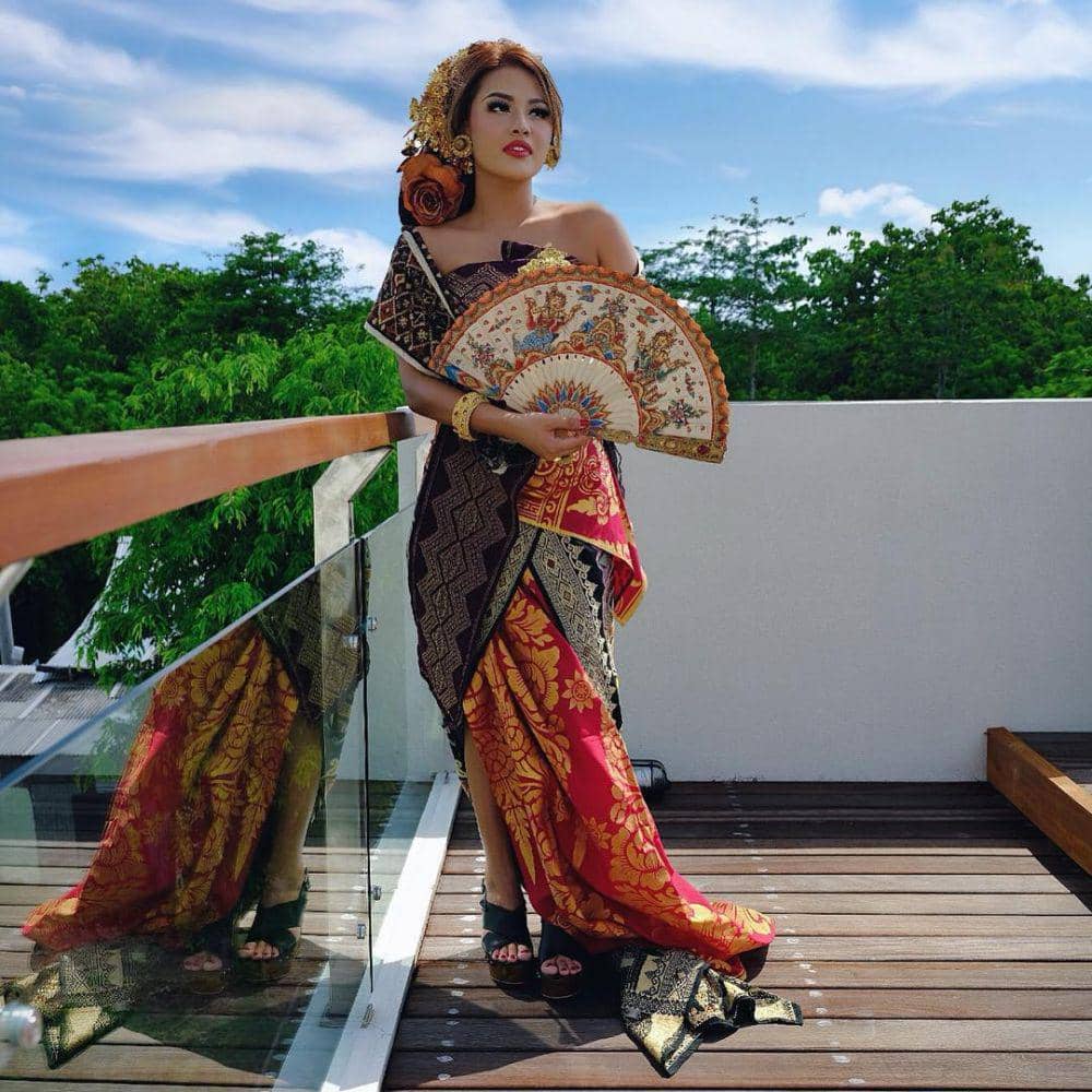 instagram.com/aurelie.hermansyah