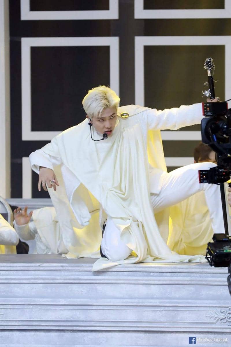 facebook.com/bangtan.official