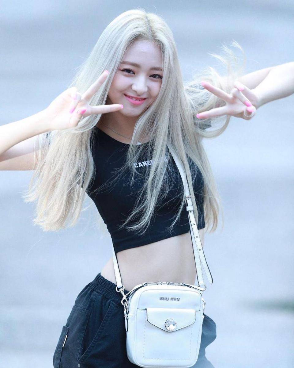 Instagram.com/shinyunaitzys
