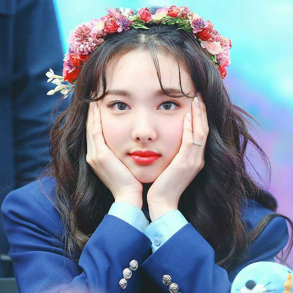 instagram.com/twnayeon