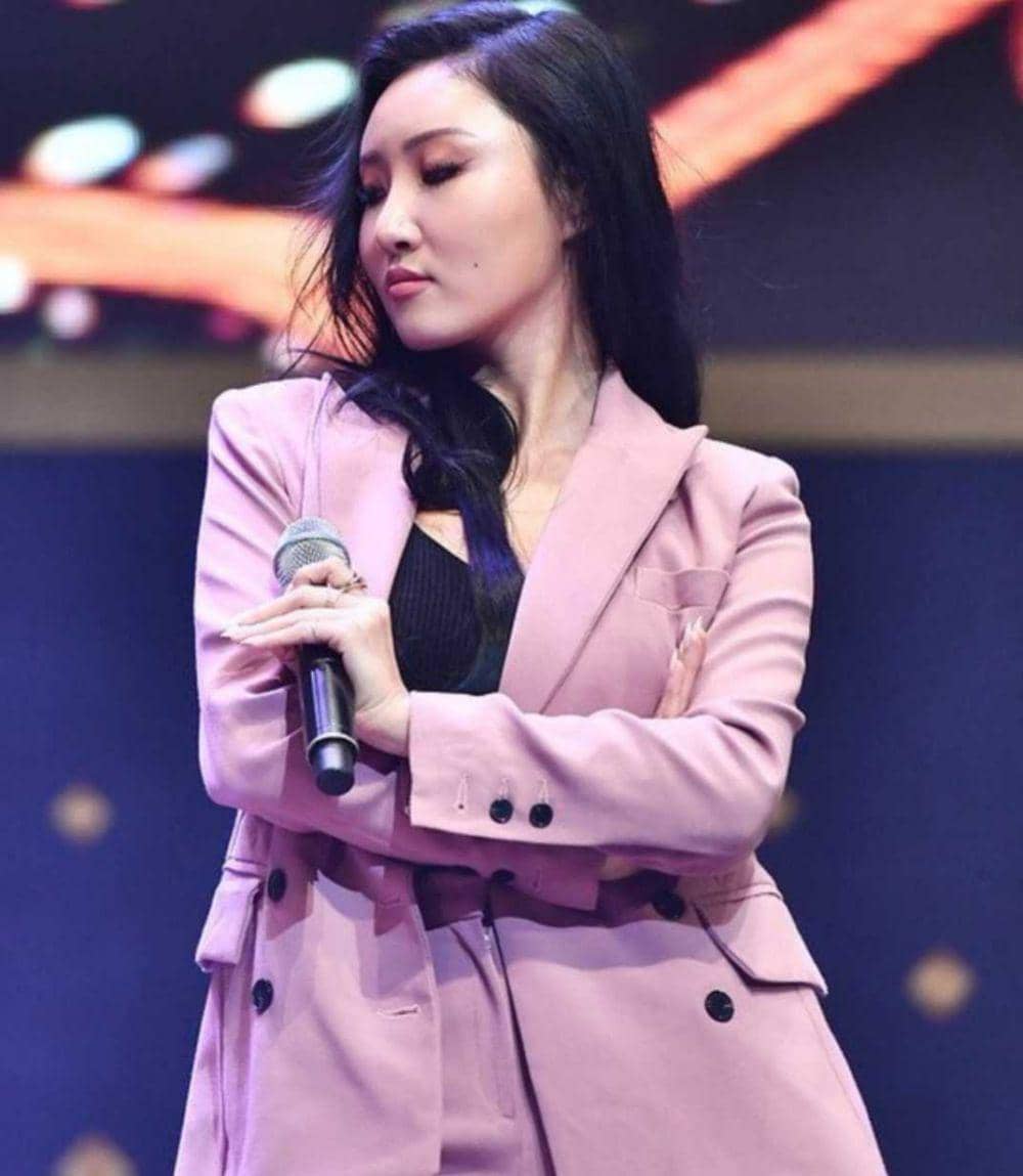 Instagram.com/mamamoohwasa