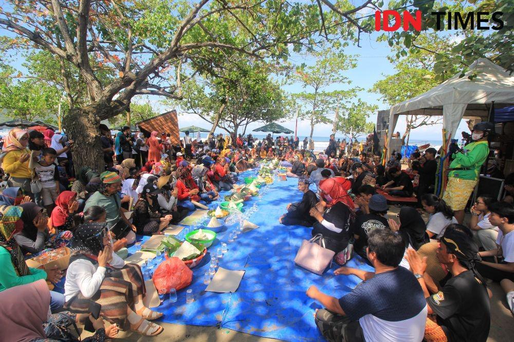 Masa Pandemi, Warga Pangandaran Masih Merayakan Tradisi Hajat Laut