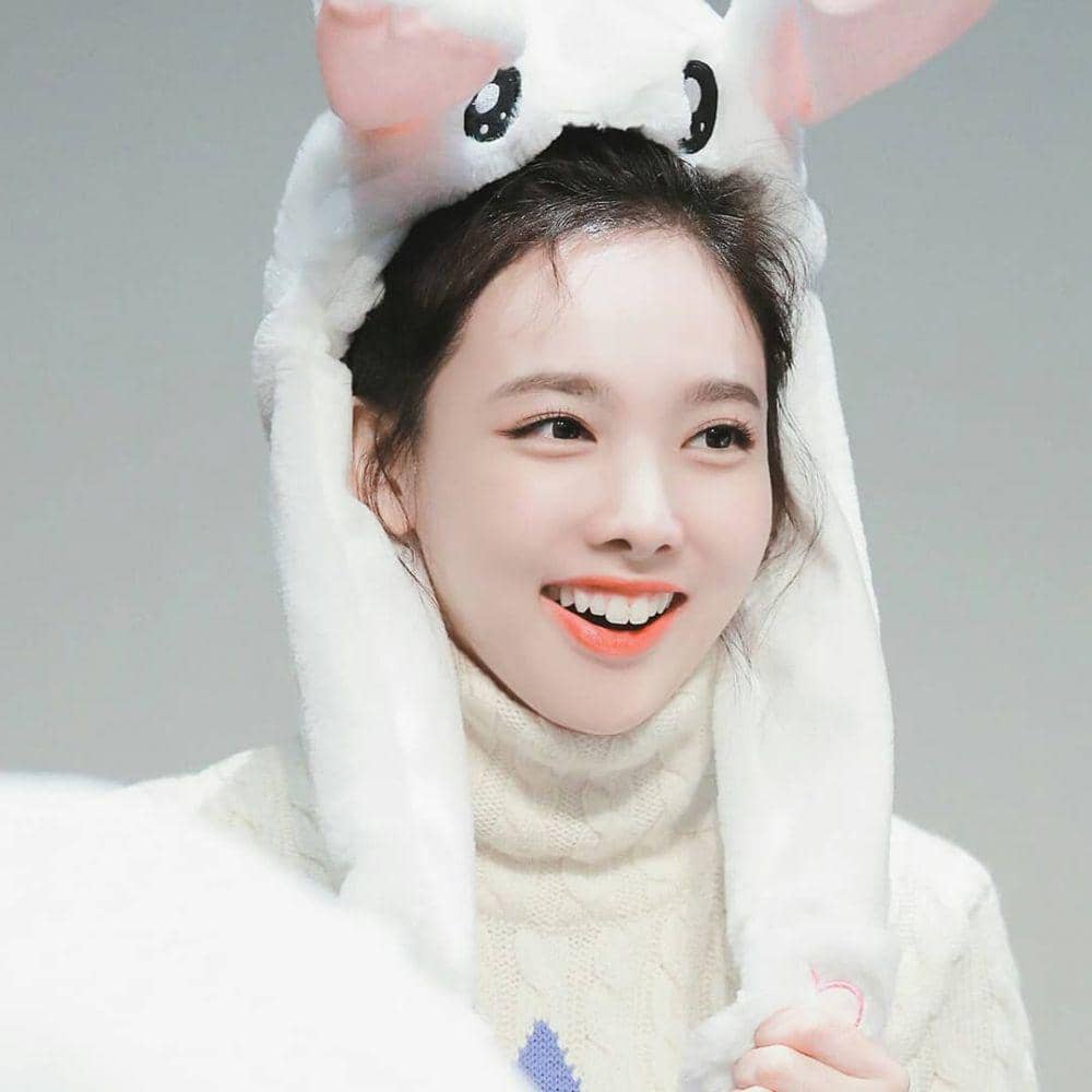 instagram.com/twnayeon