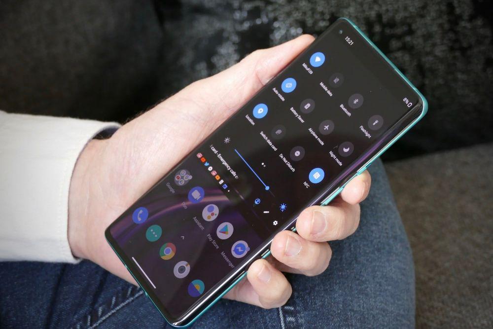 Anti Bottleneck, 5 Smartphone High-End dengan Teknologi UFS 3.0