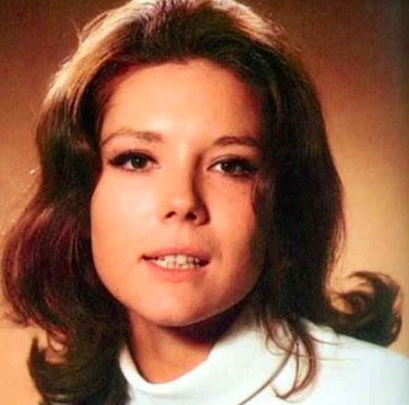 instagram.com/dame_diana_rigg