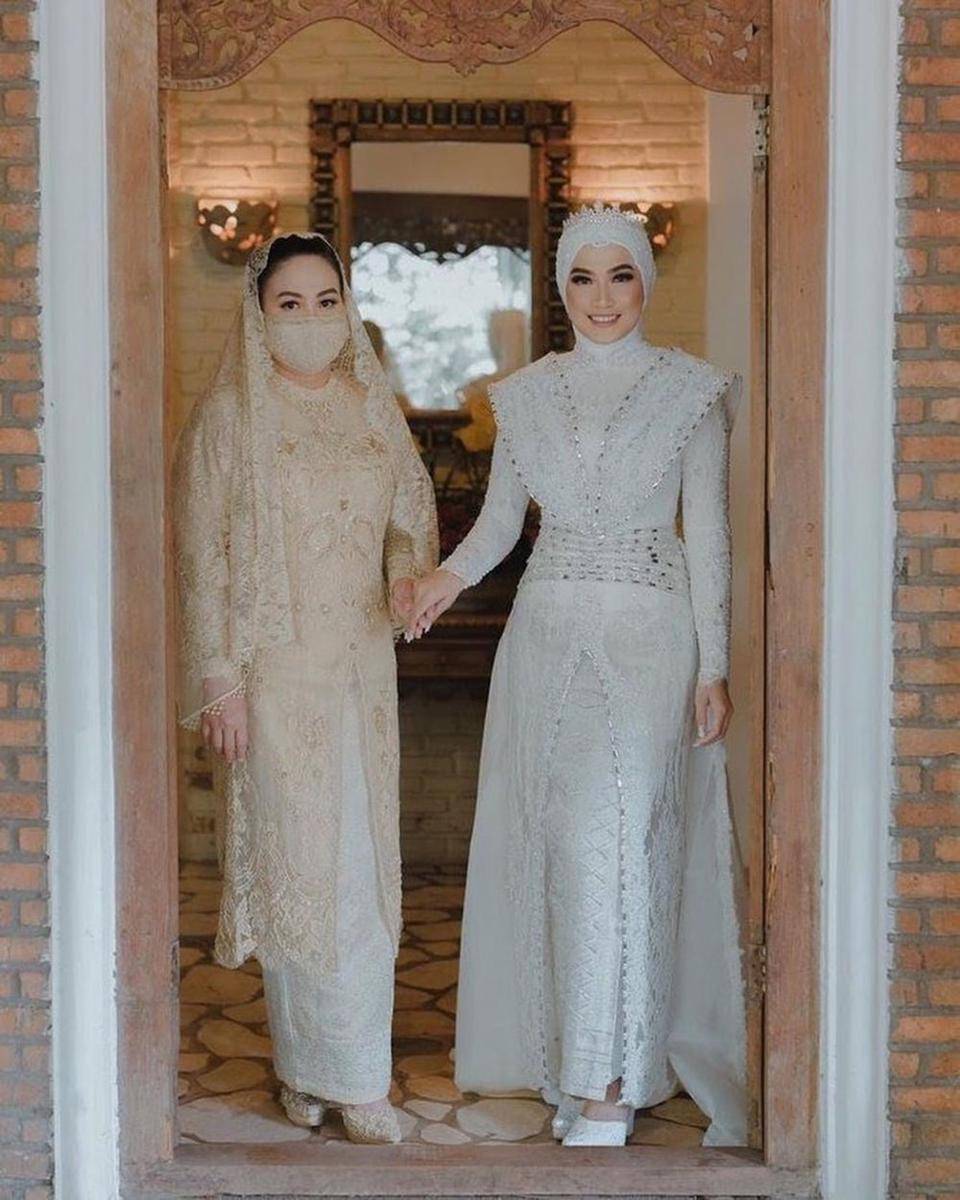 Instagram.com/mojokebaya