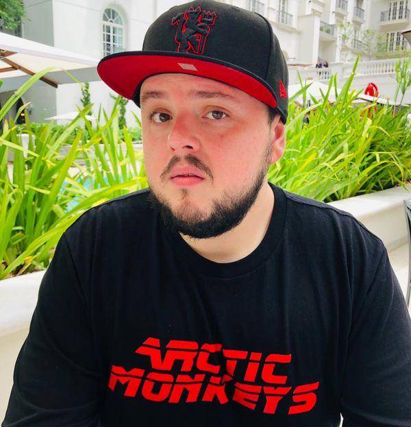 Instagram.com/johnbradleywest