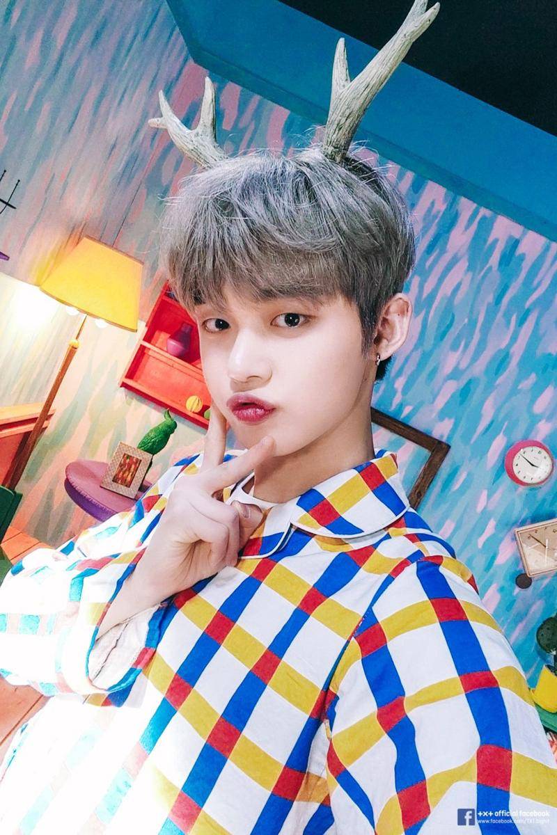 facebook.com/TXT.bighit
