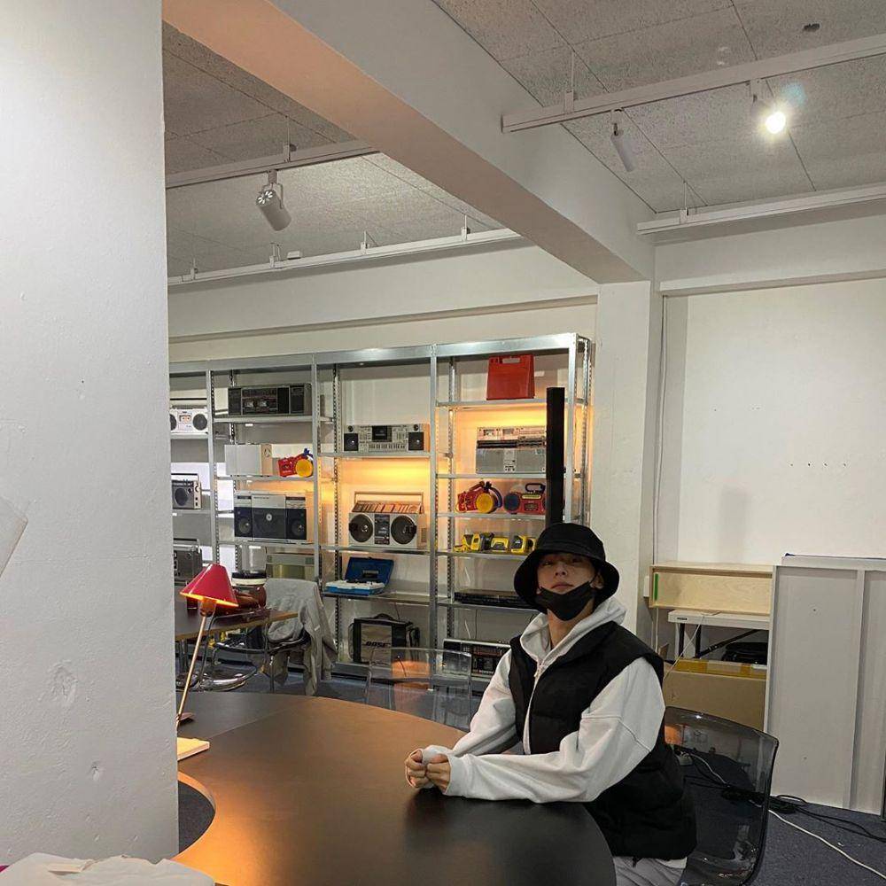 instagram.com/eunwo.o_c