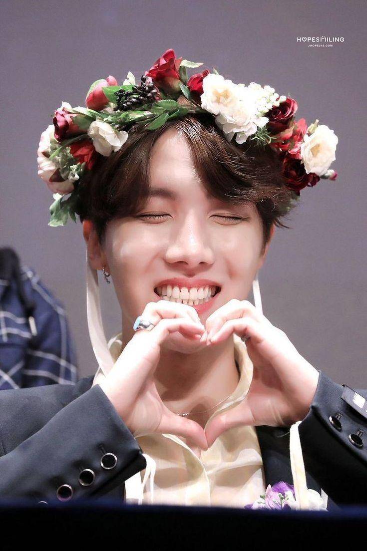 twitter.com/HopeSmiling0218