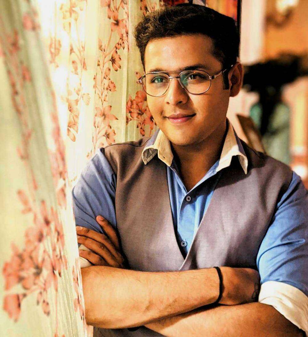 instagram.com/devjoshi28