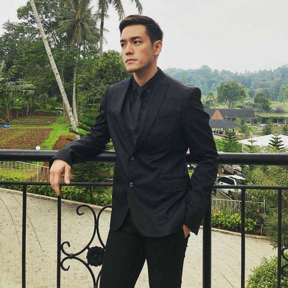 instagram.com/anthonyxie_