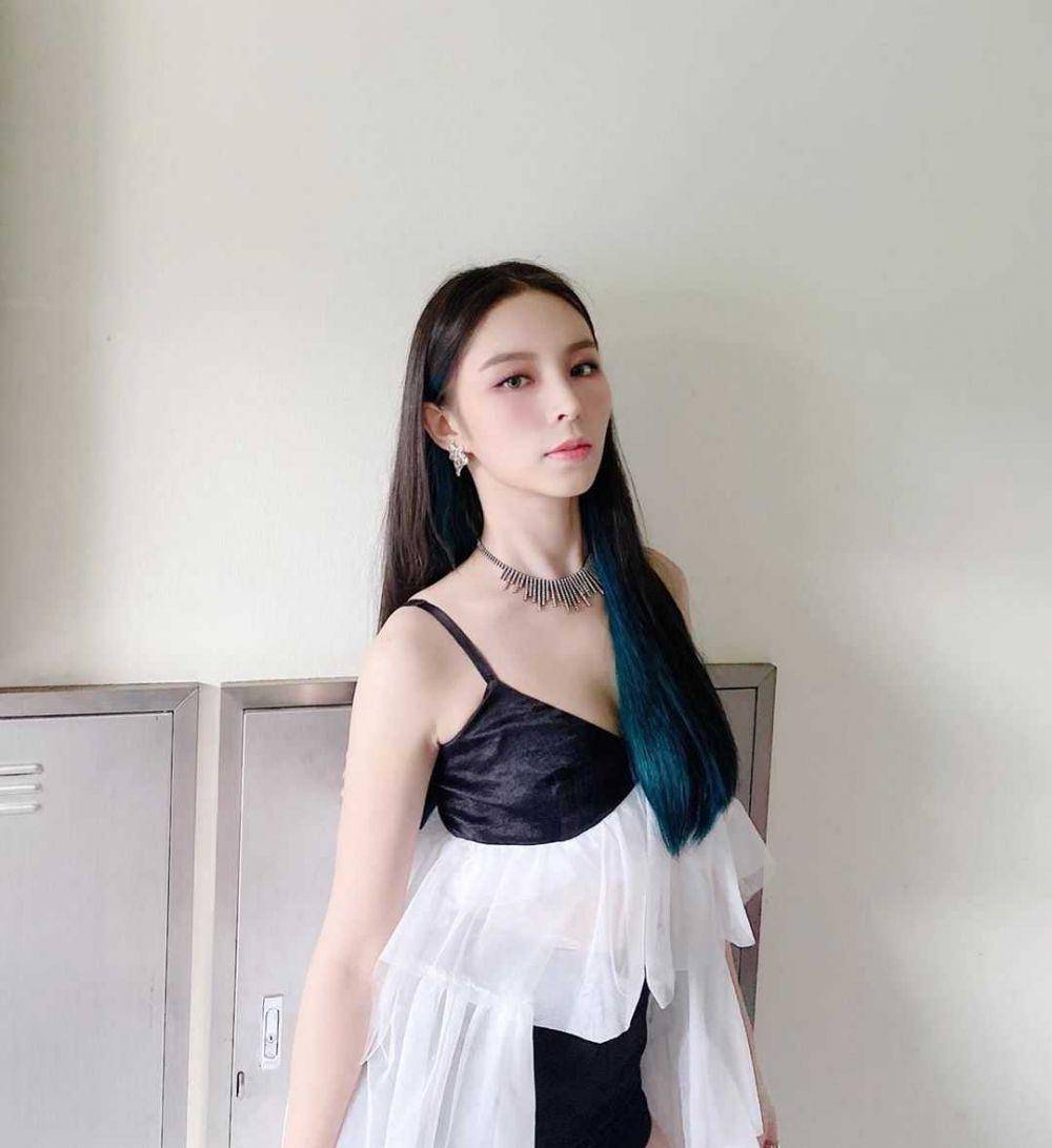 Instagram.com/chongtingyanelkie