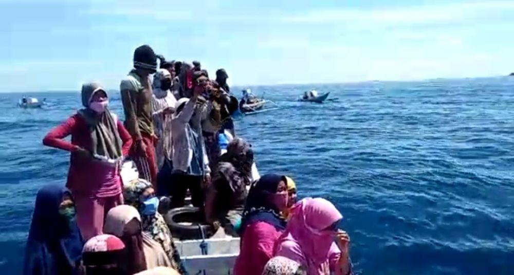 Nelayan Kodingareng Merasa Diteror karena Polisi Kerap Datang