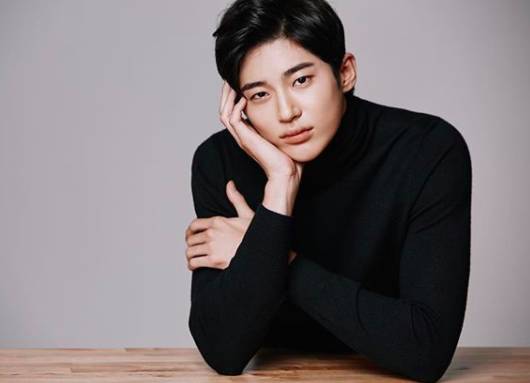 instagram.com/byeonwooseok