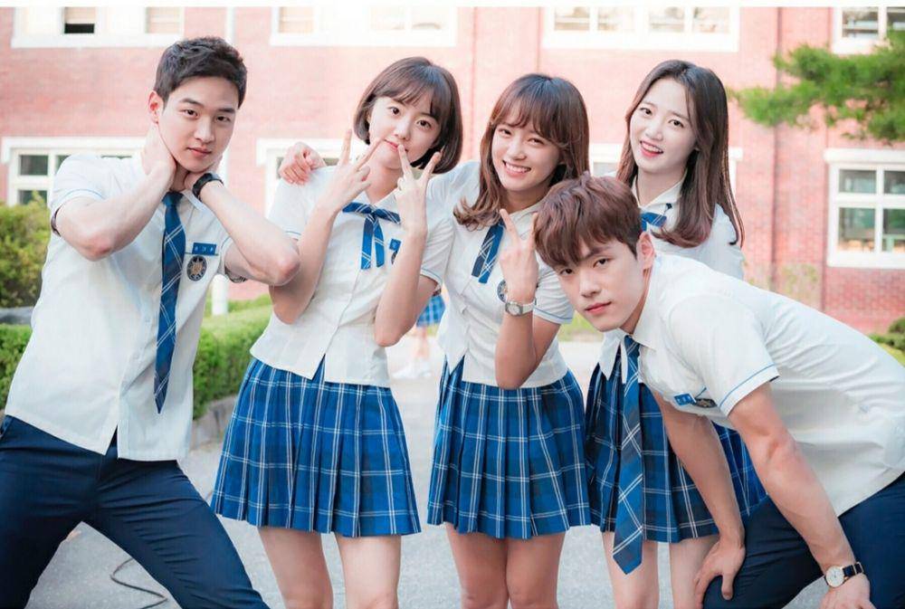 Instagram.com/school2017.official