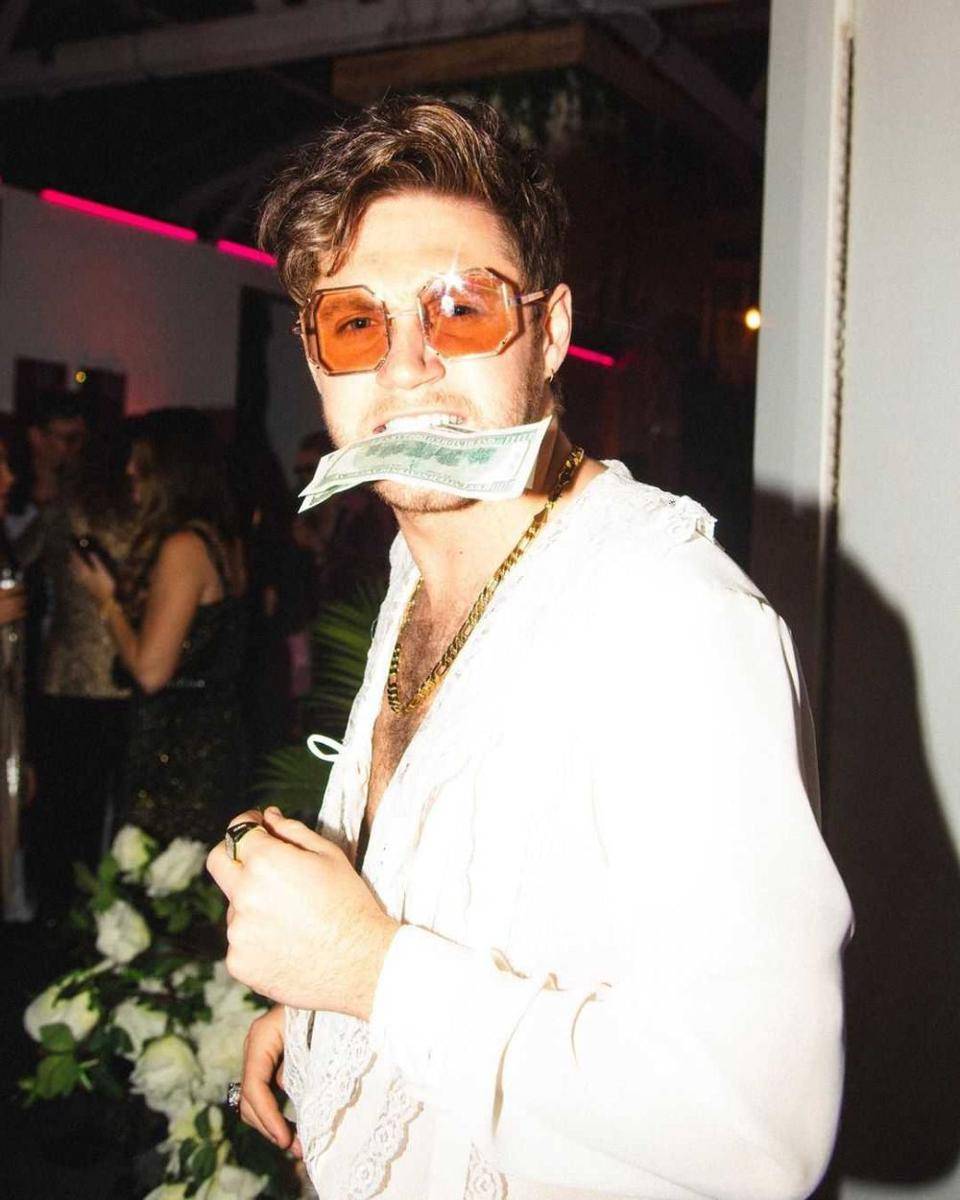 instagram.com/niallhoran