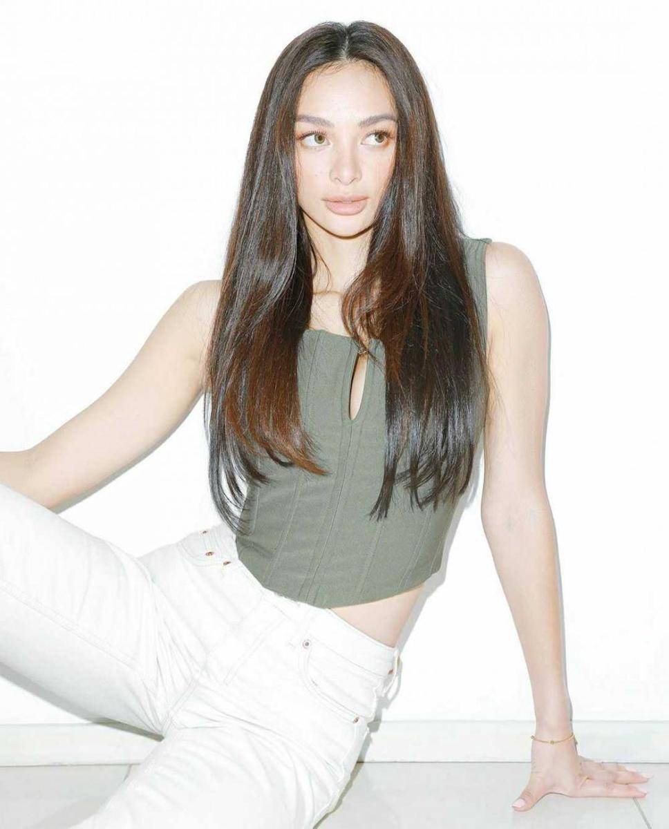 Instagram.com/kylieverzosa