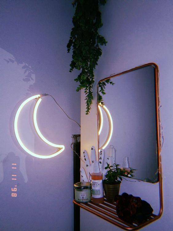 urbanoutfitters.com