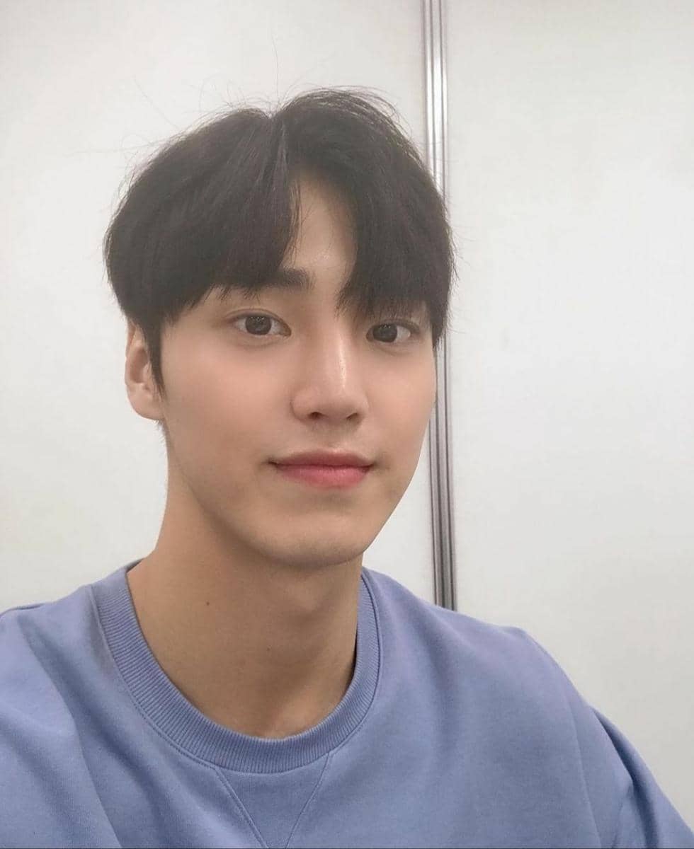 Instagram.com/leetaehwan0221