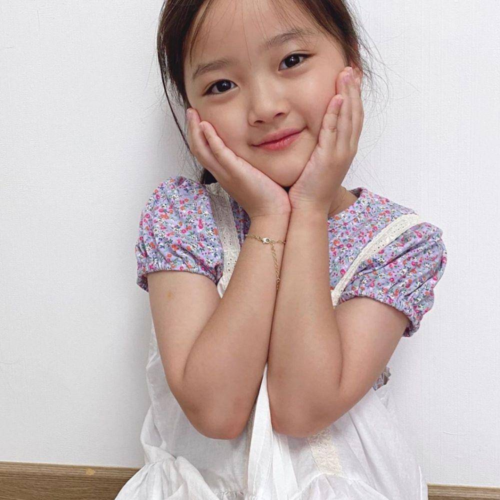 Instagram.com/1004yul_i