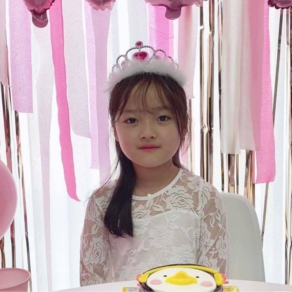 Instagram.com/1004yul_i