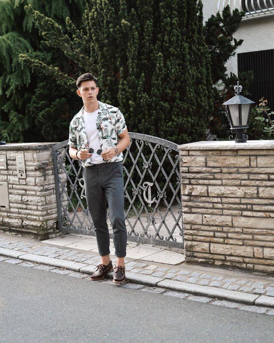 instagram.com/louis.km