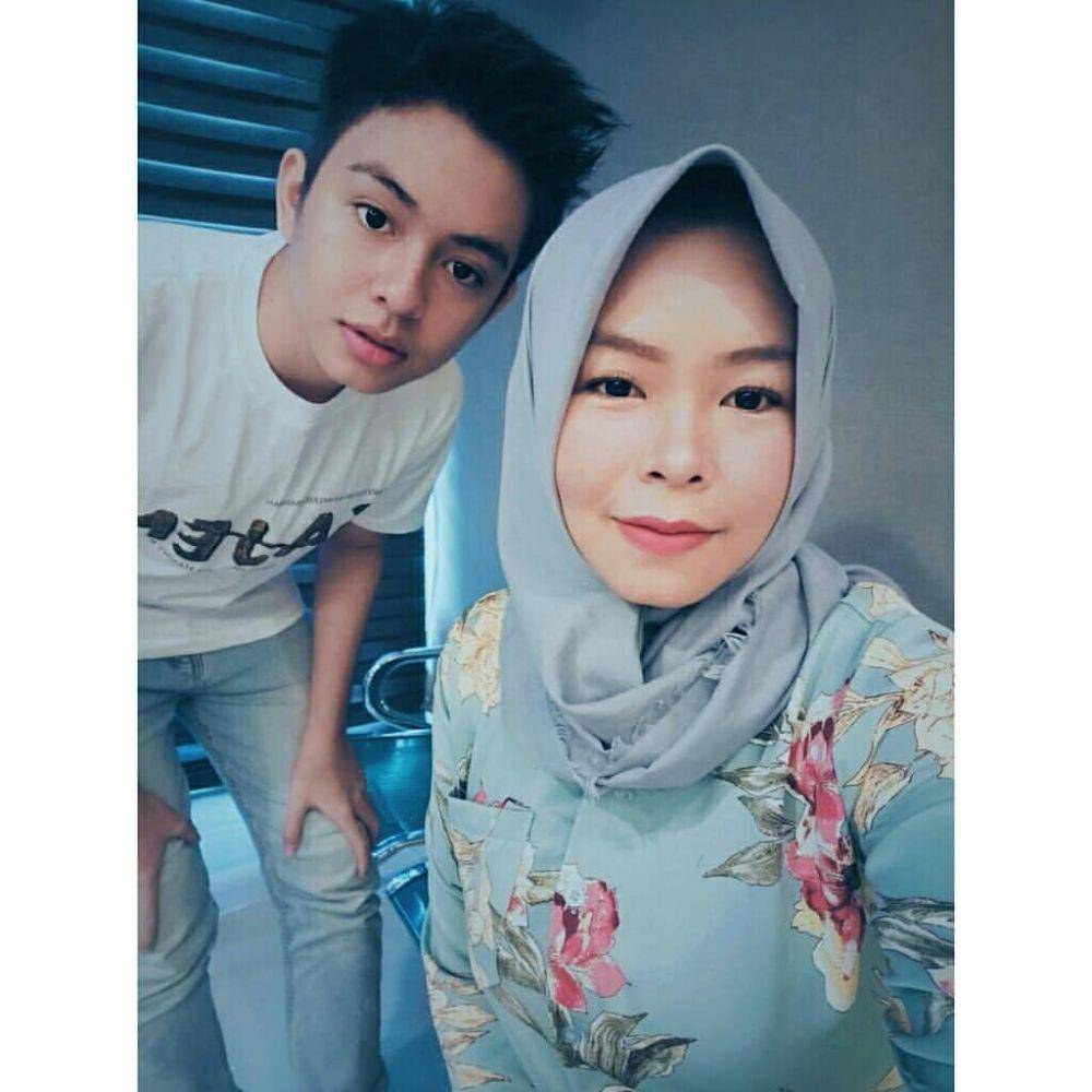 Instagram.com/dinda_yunarmi