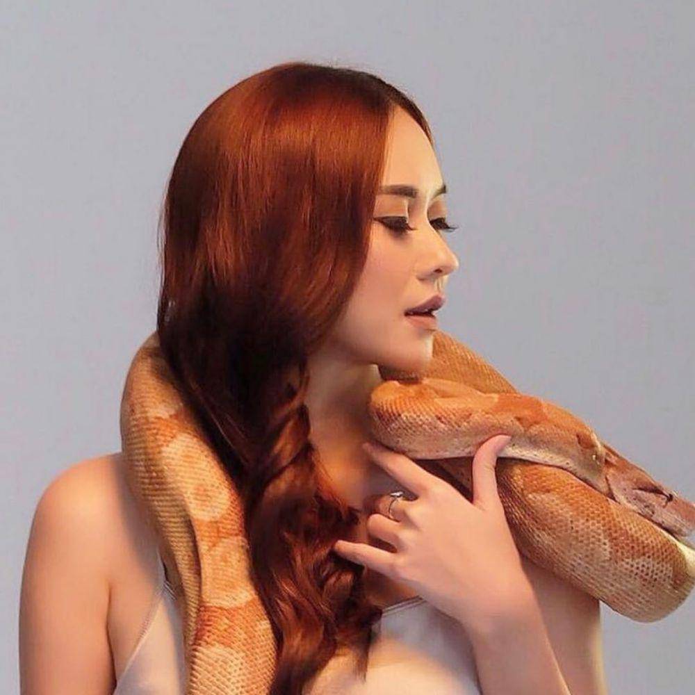 Instagram.com/aurakasih