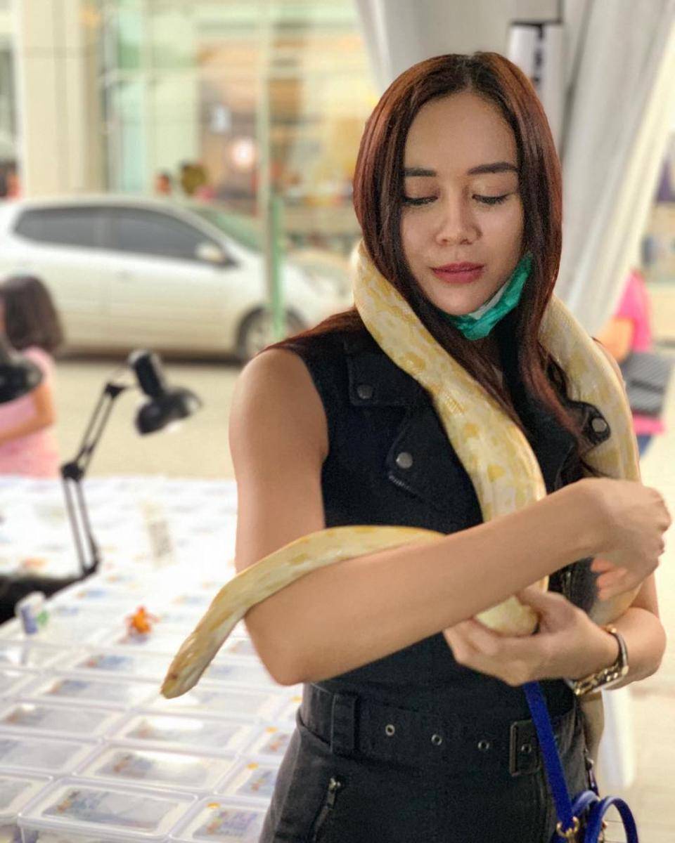 Instagram.com/aurakasih