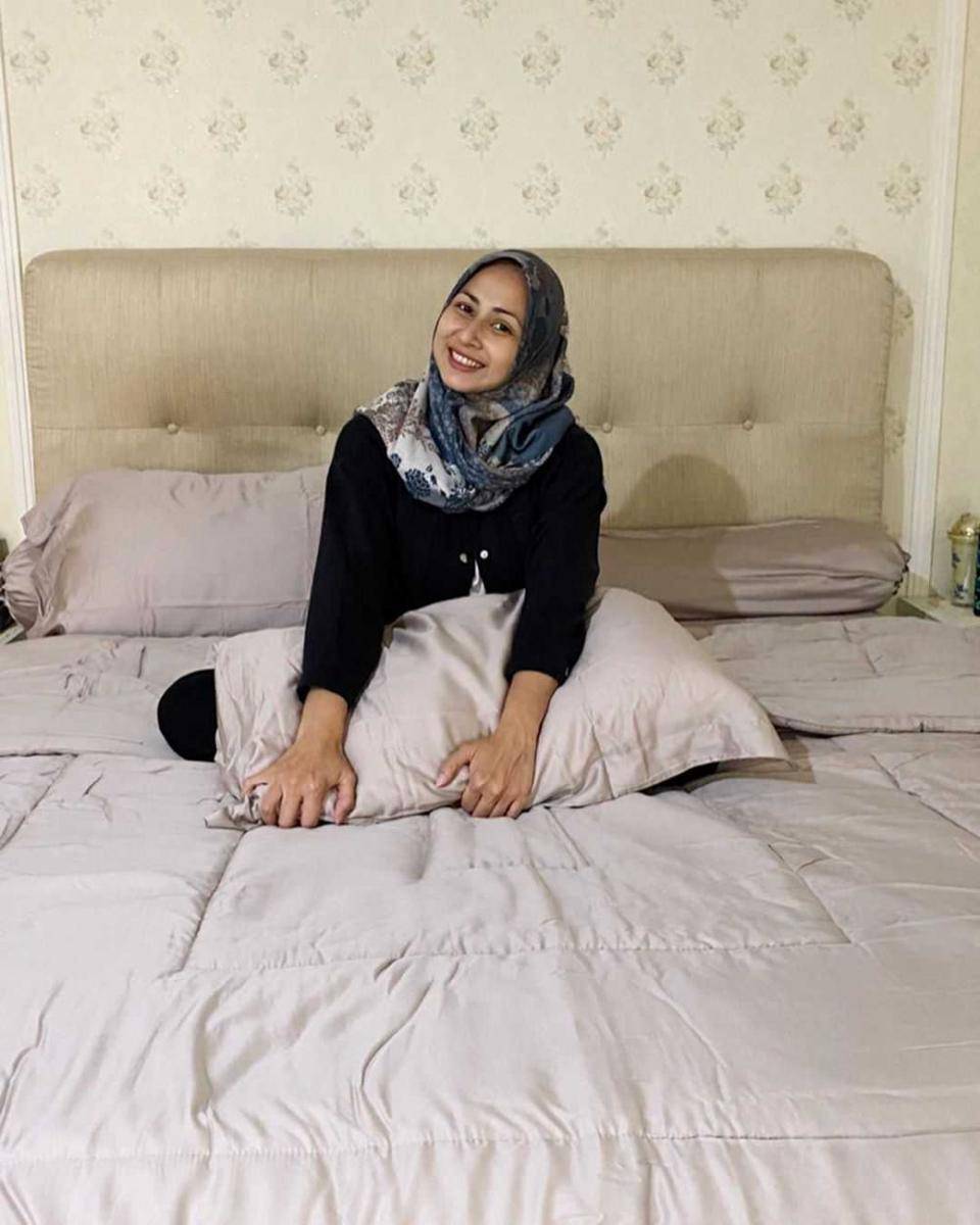 Instagram.com/deswitamaharani80