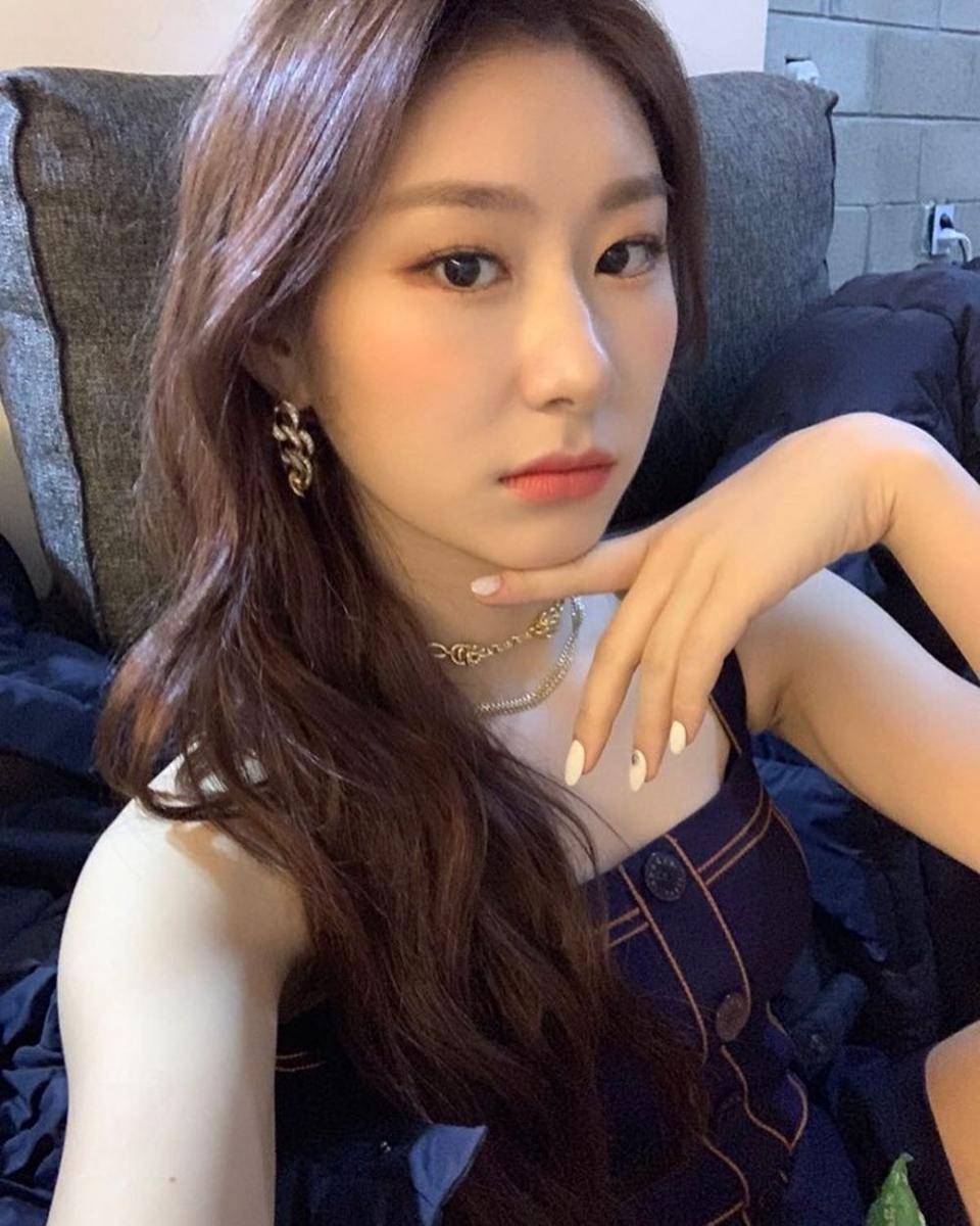 instagram.com/itzy.all.in.us