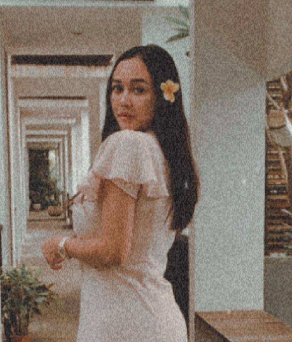 instagram.com/aurakasih