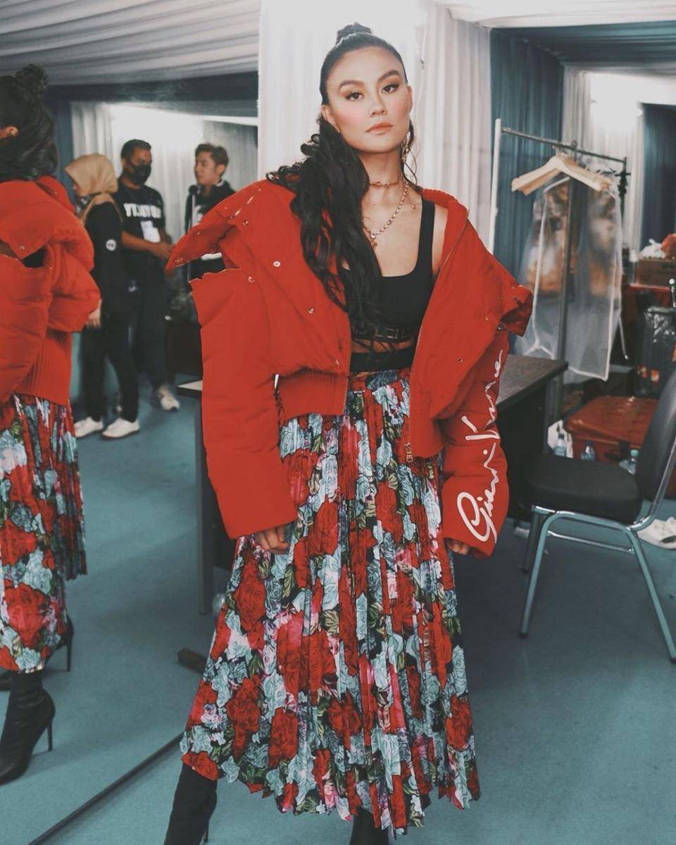 instagram.com/agnezmo