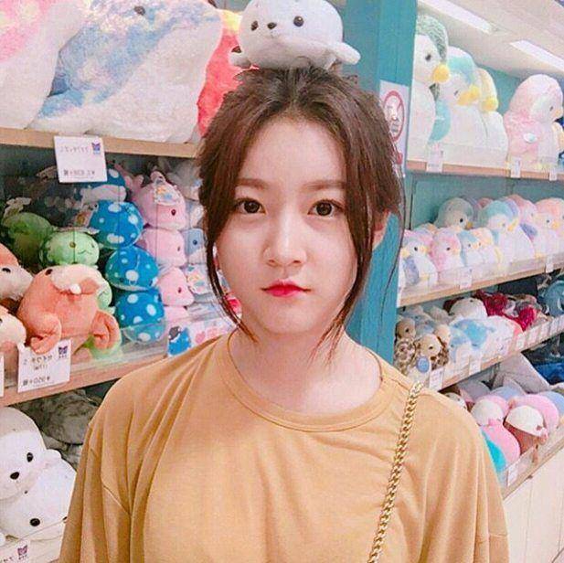 instagram.com/kim.sae.ron