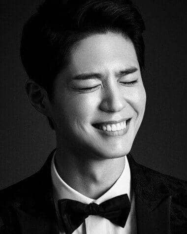 Instagram.com.parkbogum.official