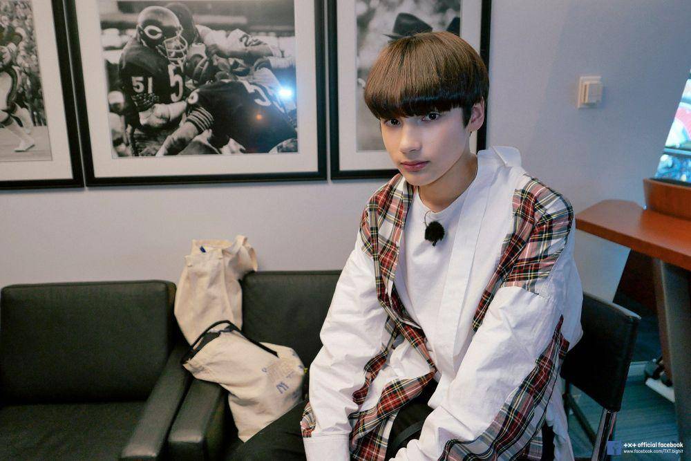 facebook.com/TXT.bighit