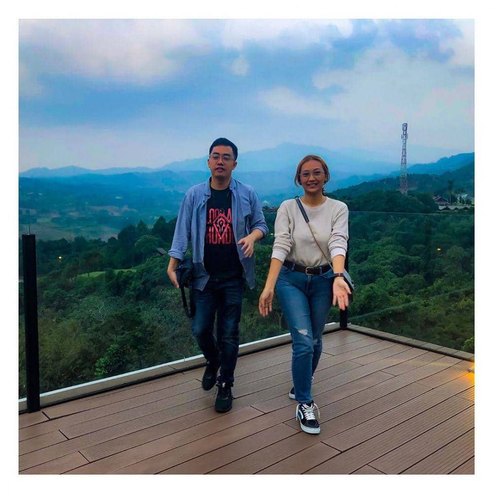 Instagram.com/dennisadishwara