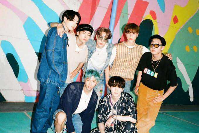5 Lagu BTS yang Ternyata Menyindir Standar Pendidikan, Penuh Makna!
