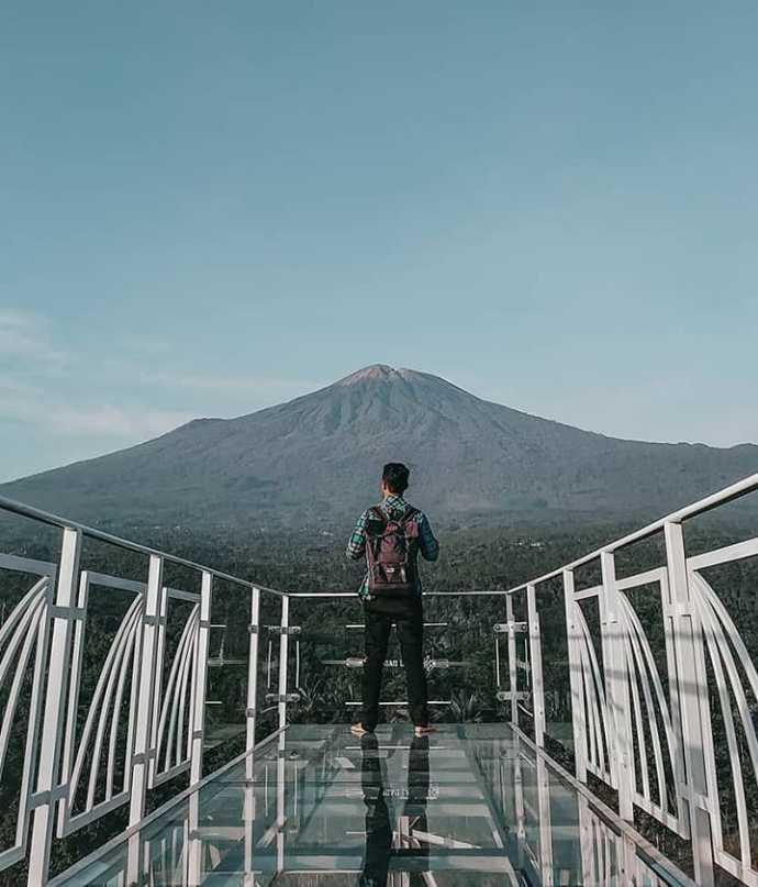 Wisata Bukit Tangkeban Pemalang di Kaki Gunung Slamet