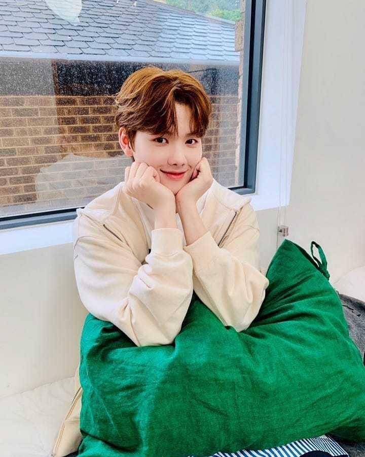 twitter.com/CRAVITY_twt