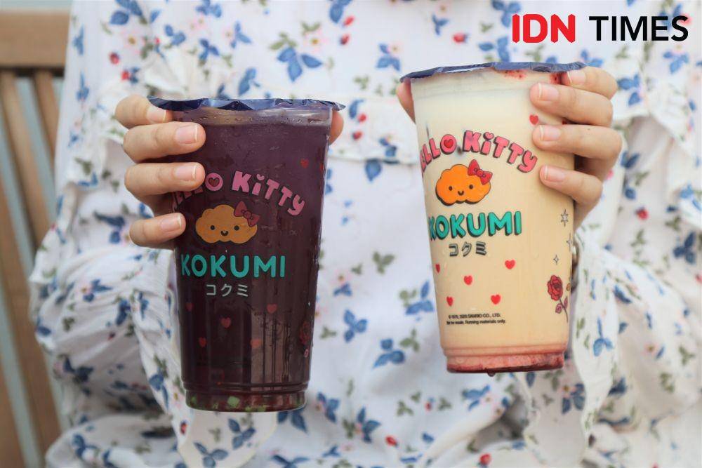 Varian Lovender dan Hello Kitty Strawberry Latte dari Kokumi X Hello Kitty. IDN Times/Naufal Al Rahman