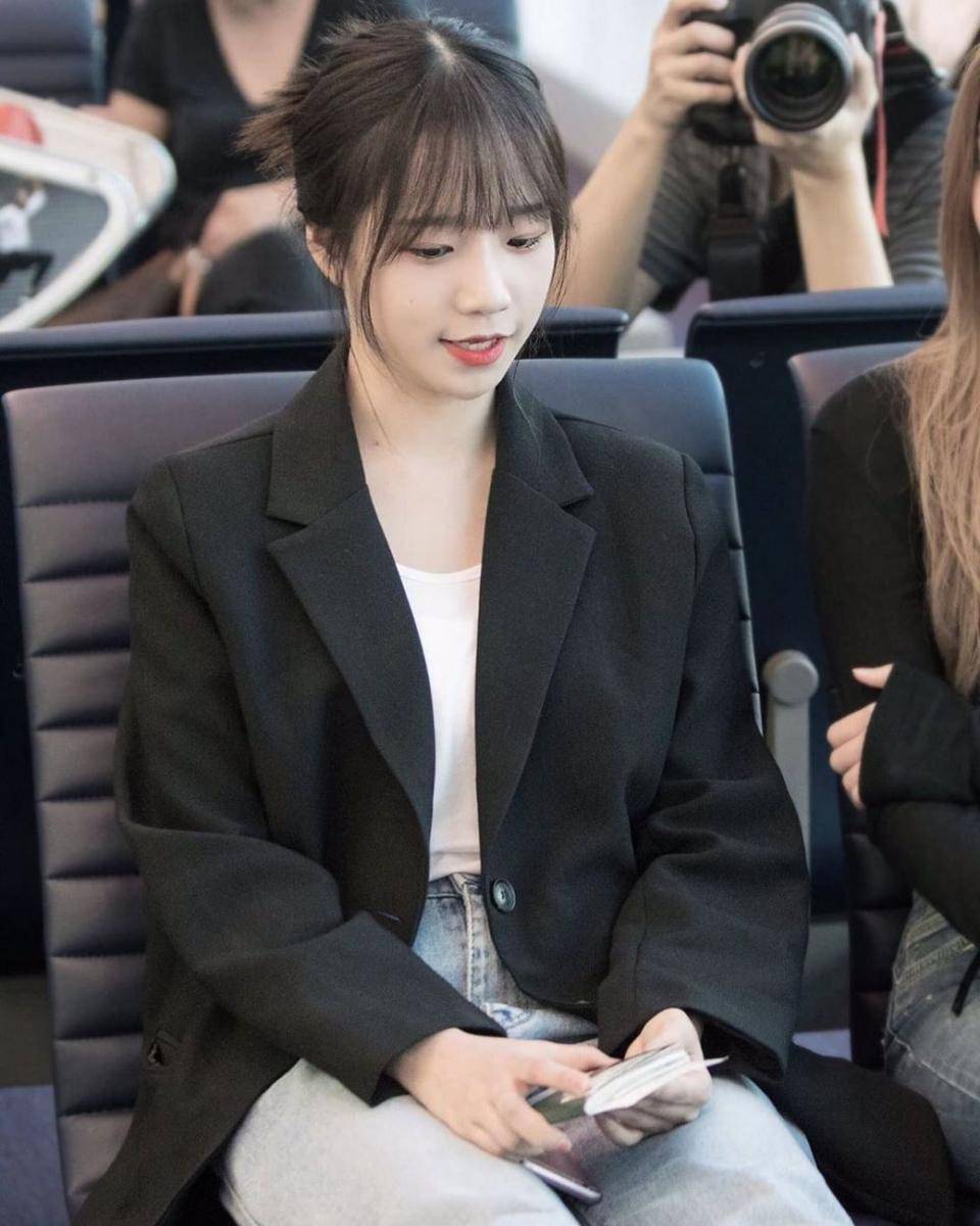 Instagram.com/yuri__izone