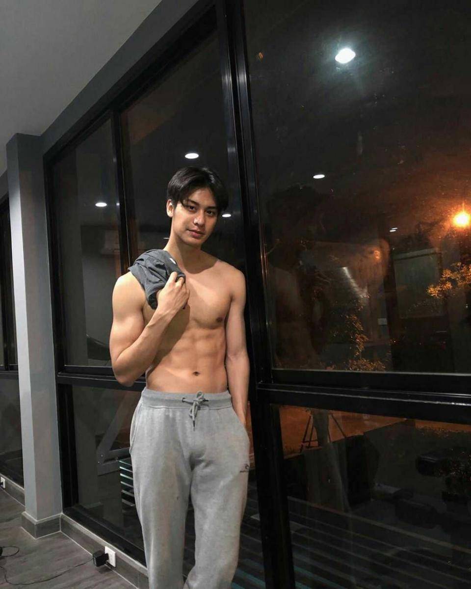 instagram.com/aaugust007