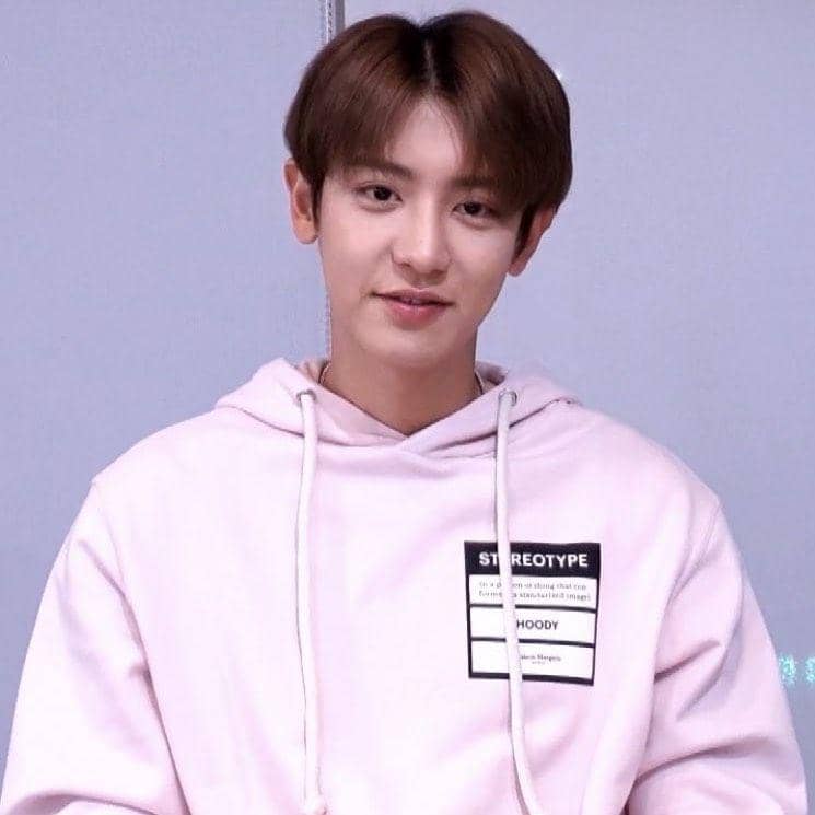 twitter.com/elvidasiahaan23