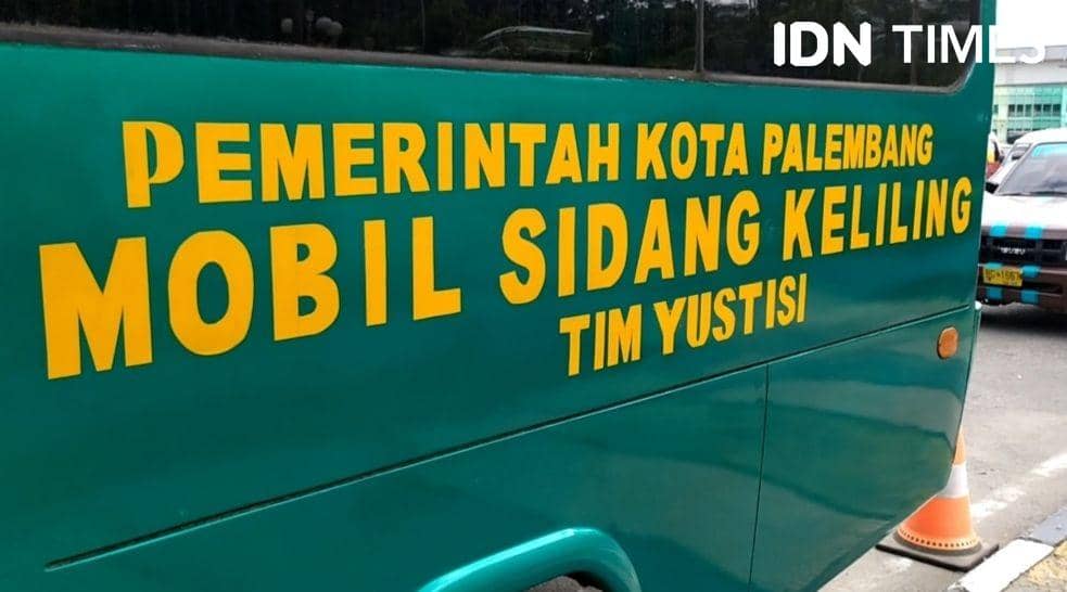 Mobil sidang yustisi keliling Kota Palembang (IDN Times/Feny Maulia Agustin)