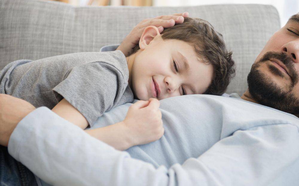 Ayah dan anak. telegraph.co.uk