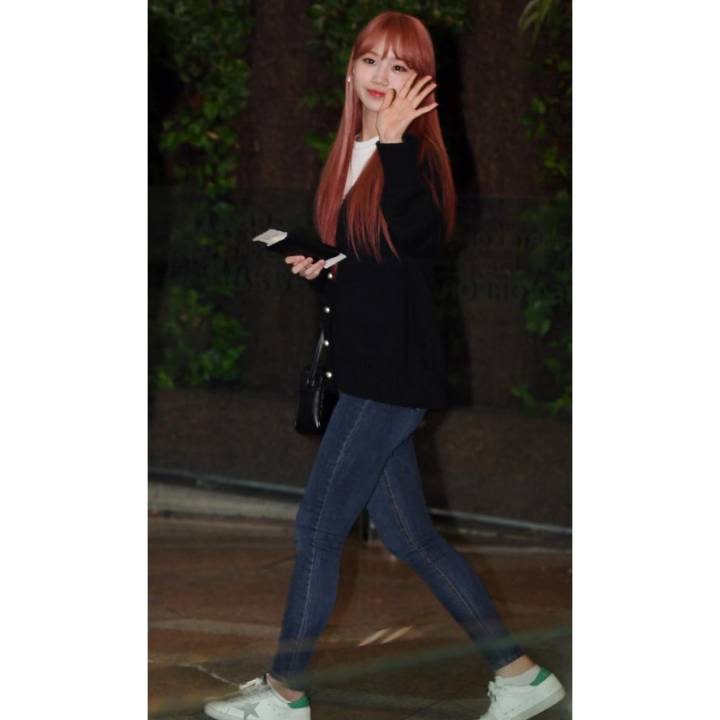 Twitter.com/IZONEGLOBALTWT