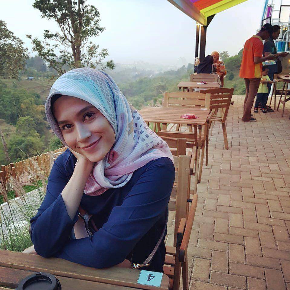 instagram.com/soniaprastika