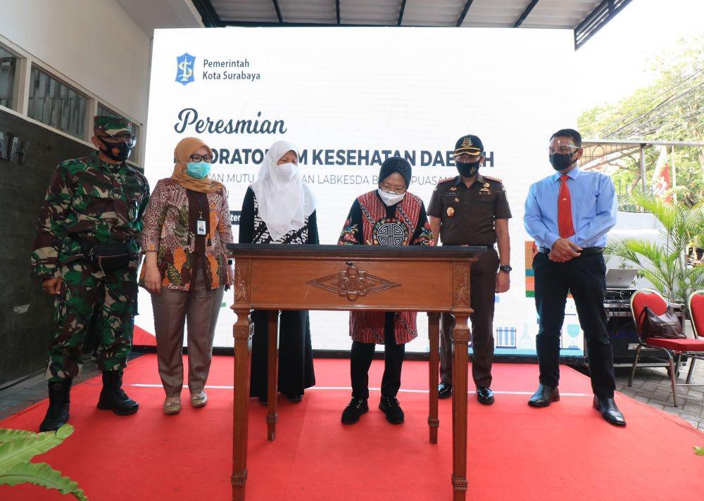 Serius Tangani Kasus Covid-19, Pemkot Surabaya Resmikan Labkesda